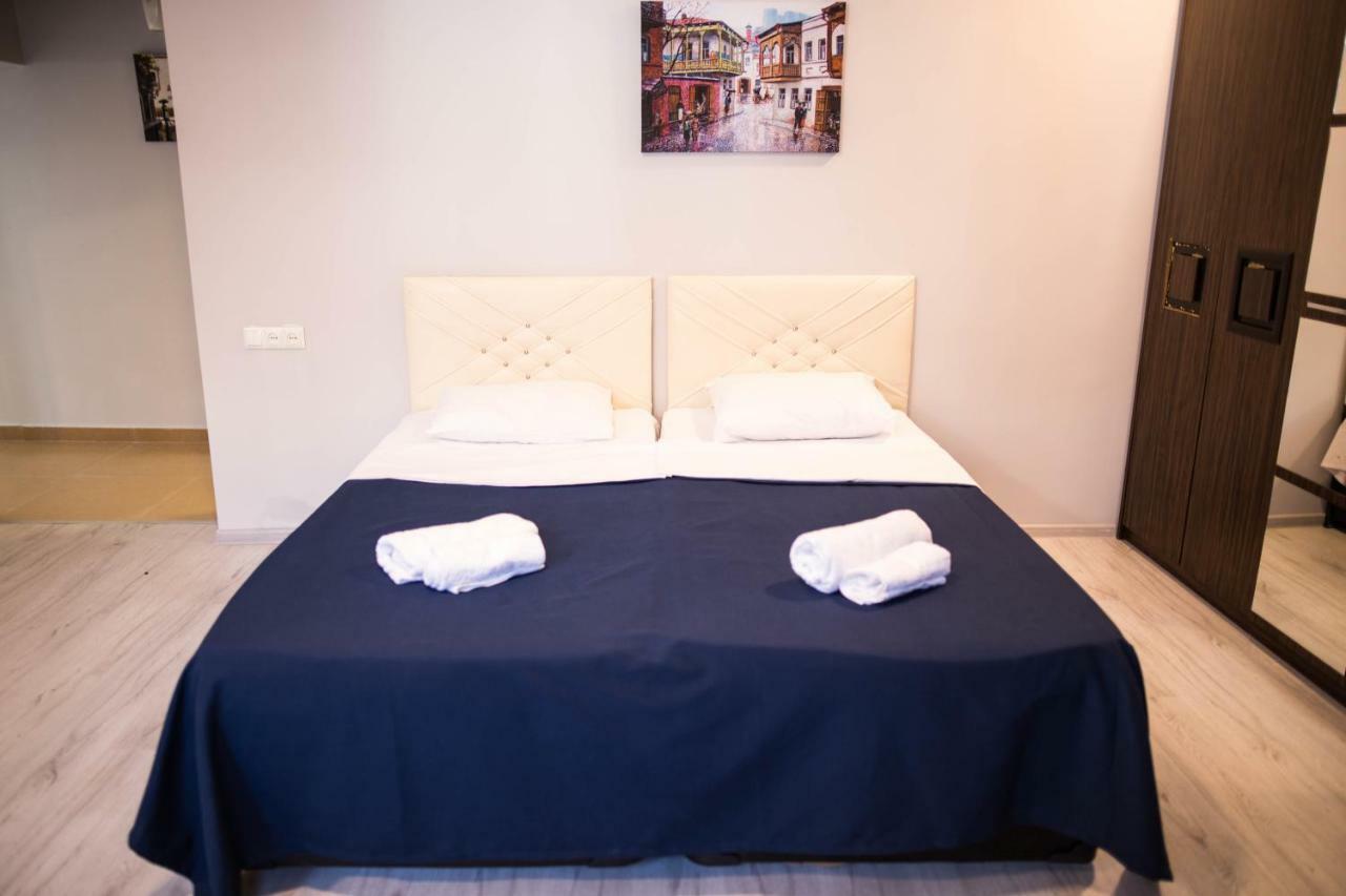 Central Apart-Hotel Batumi Eksteriør billede